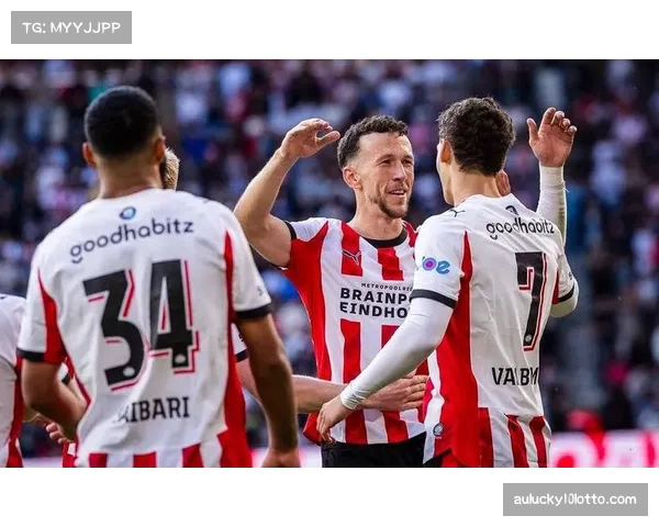 埃因霍温16轮仅1败领跑荷甲 冠军悬念或提前终结